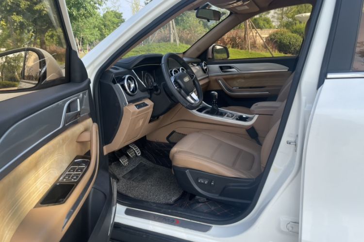 Used Yema T80 2017 1.5T Manual Xuan Dong Edition Interior 4