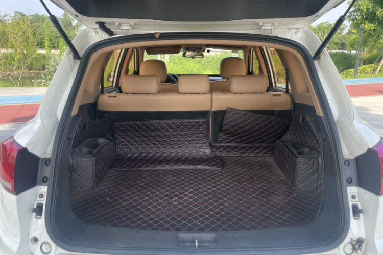 Used Yema T80 2017 1.5T Manual Xuan Dong Edition Interior 7