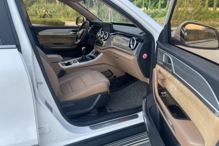 Used Yema T80 2017 1.5T Manual Xuan Dong Edition Interior 8