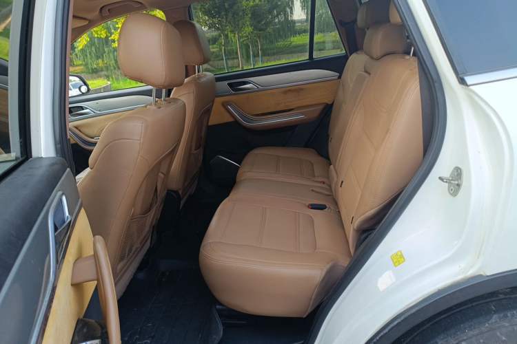 Used Yema T80 2017 1.5T Manual Cool Edition Left Rear Seat