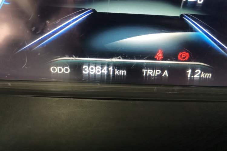 Used Yema T80 2017 1.5T Manual Cool Edition Odometer Close Up