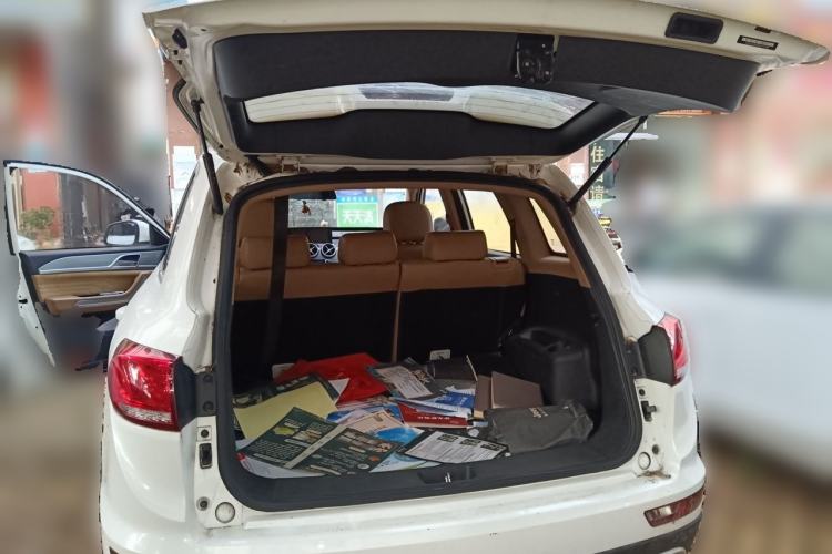 Used Yema T80 2017 1.5T Manual Xuan Dong Edition Trunk