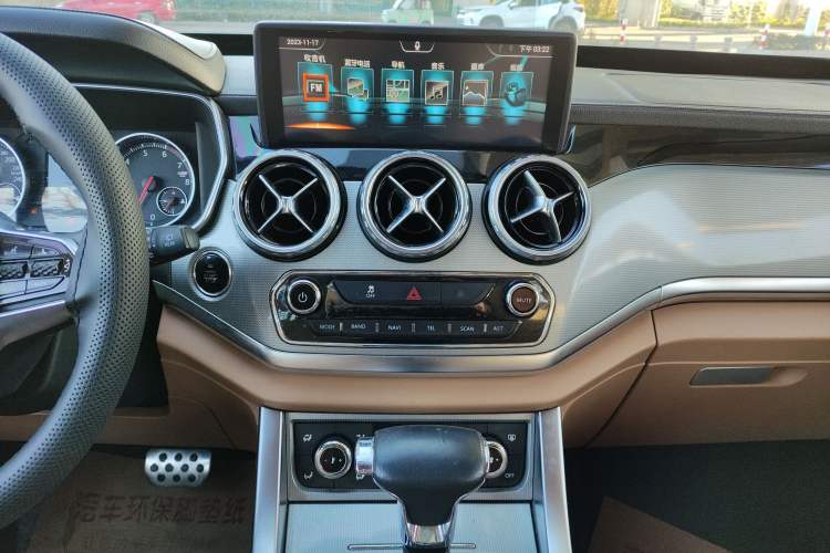 Used Yema T80 2018 2.0T Automatic Entry-Level Trim Audio And AC Panel