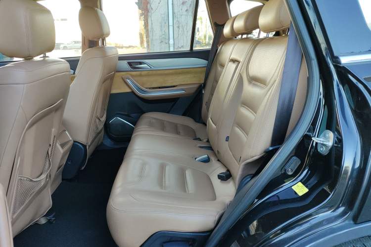 Used Yema T80 2018 2.0T Automatic Entry-Level Trim Left Rear Seat