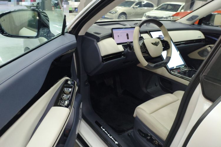 Used Yuanhang H8 2023 560 km All-Wheel Drive Premium Edition Driver Seat