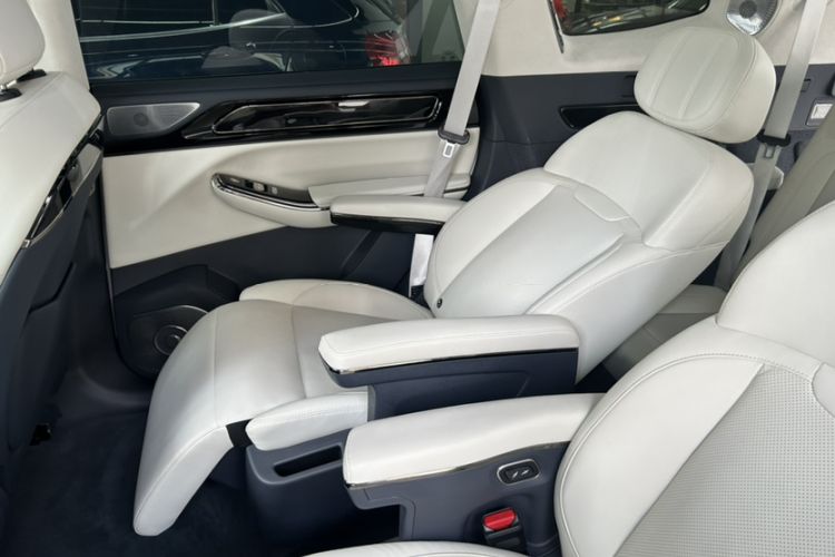 Used Yuanhang H8 2023 610 km Rear-Drive Luxury Version Interior 5