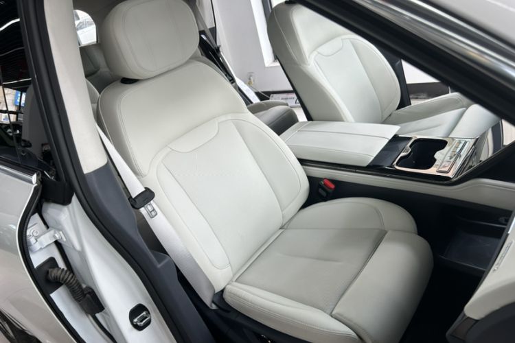 Used Yuanhang H8 2023 610 km Rear-Drive Luxury Version Interior 6