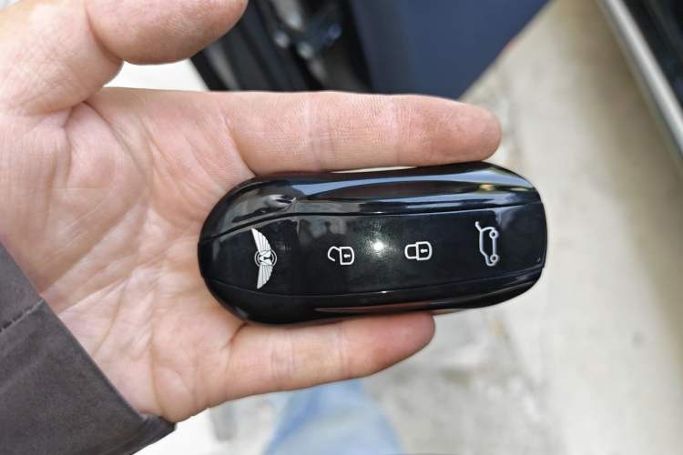Used Yuanhang H8 2024 560 km Rear-Drive Smart Enjoyment Launch Edition Vehicle Key