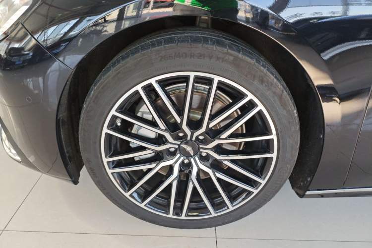 Used Yuanhang Y6 2023 720 km Range Rear-Drive Luxury Version Exterior 2