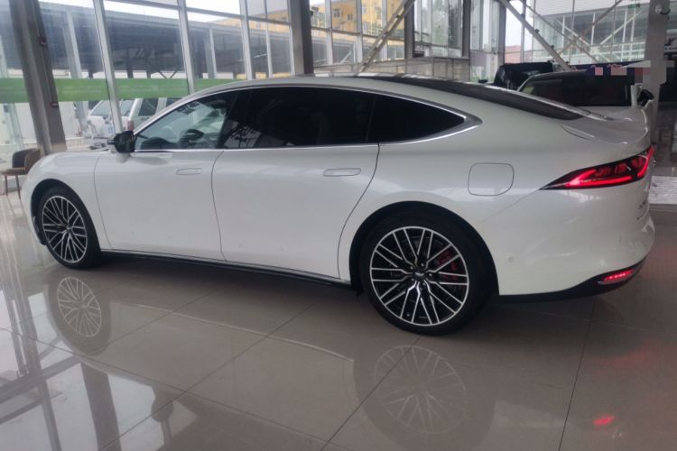 Used Yuanhang Y6 2023 620 km All-Wheel Drive Premium Edition Exterior 3