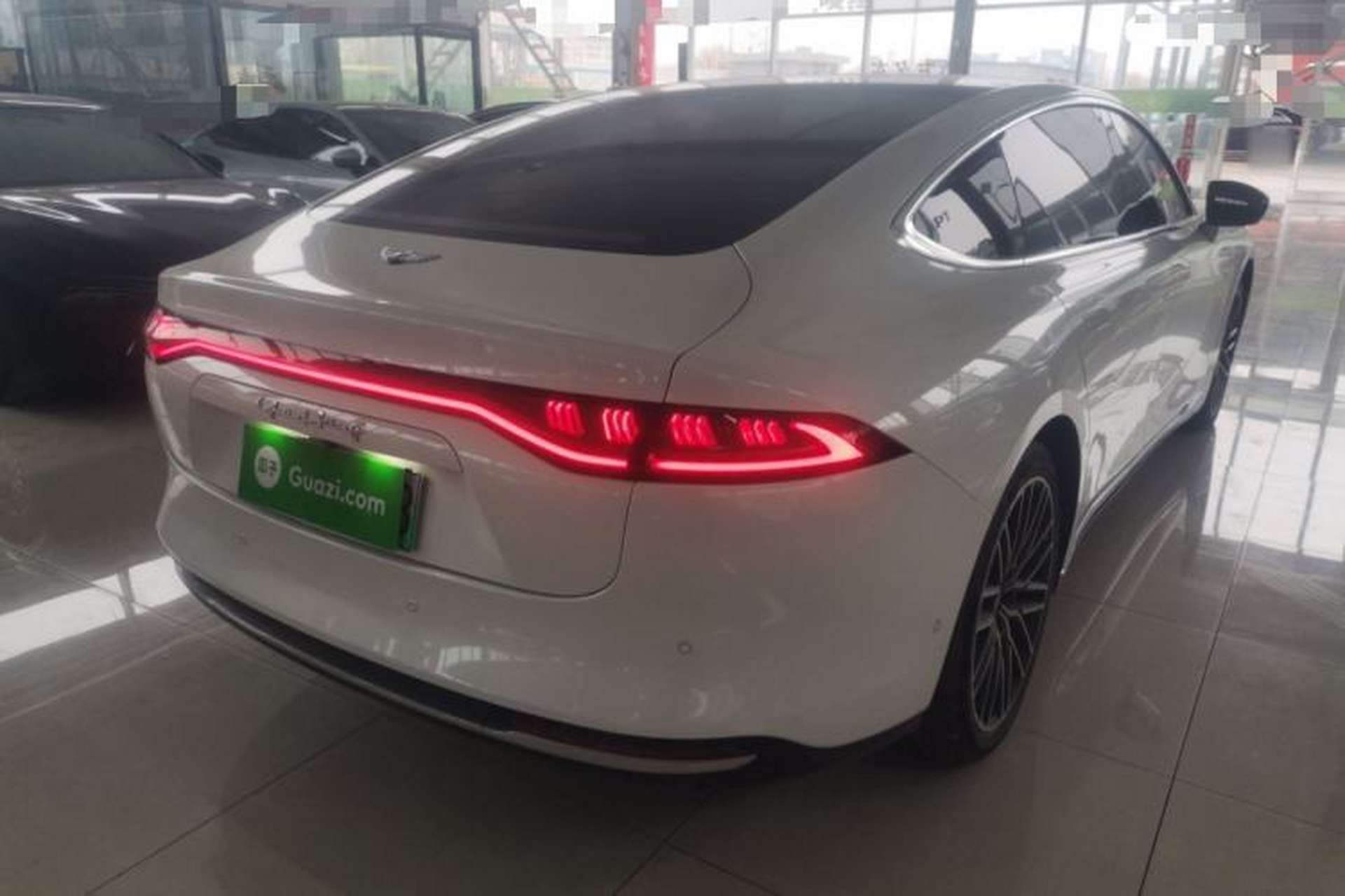 Used Yuanhang Y6 2023 620 km All-Wheel Drive Premium Edition Rear Right 45 Deg