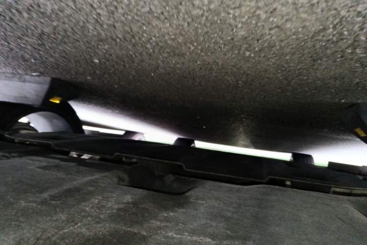 Used Yuanhang Y6 2023 620 km All-Wheel Drive Premium Edition Chassis Rear Left