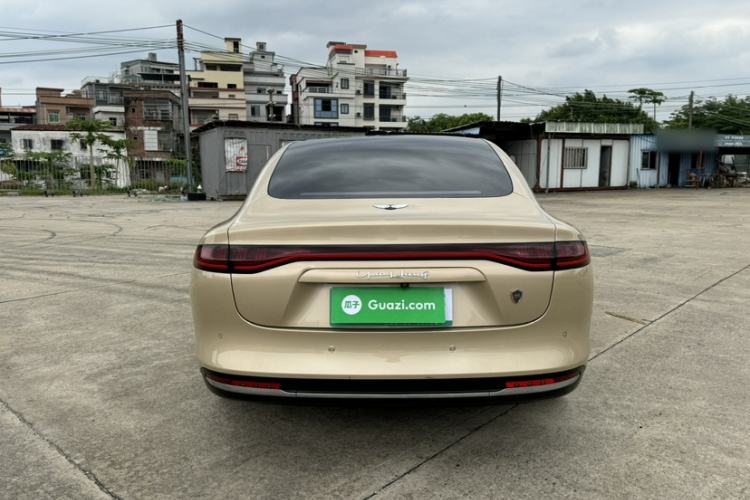 Used Yuanhang Y6 2023 620 km All-Wheel Drive Premium Edition Exterior 6
