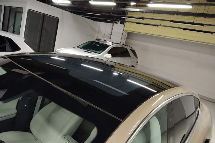 Used Yuanhang Y6 2023 720 km Range Rear-Drive Luxury Version Roof