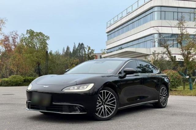 Used Yuanhang Y6 2024 720 km Rear-Drive Luxury Version