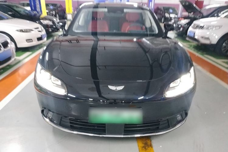 Used Yuanhang Y6 2024 720 km Rear-Drive Luxury Version Exterior 1