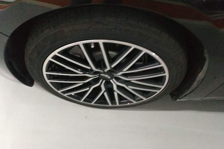 Used Yuanhang Y6 2024 720 km Rear-Drive Luxury Version Exterior 5