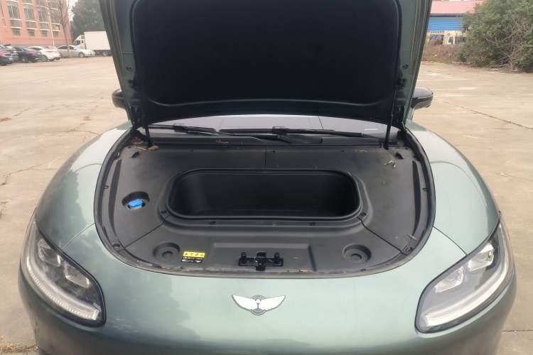 Used Yuanhang Y6 2024 720 km All-Wheel Drive Luxury Edition Engine Bay