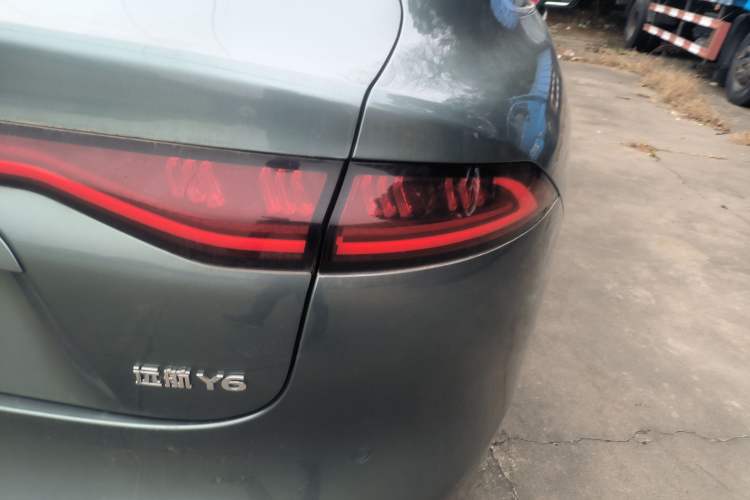Used Yuanhang Y6 2024 720 km All-Wheel Drive Luxury Edition Right Rear Taillight