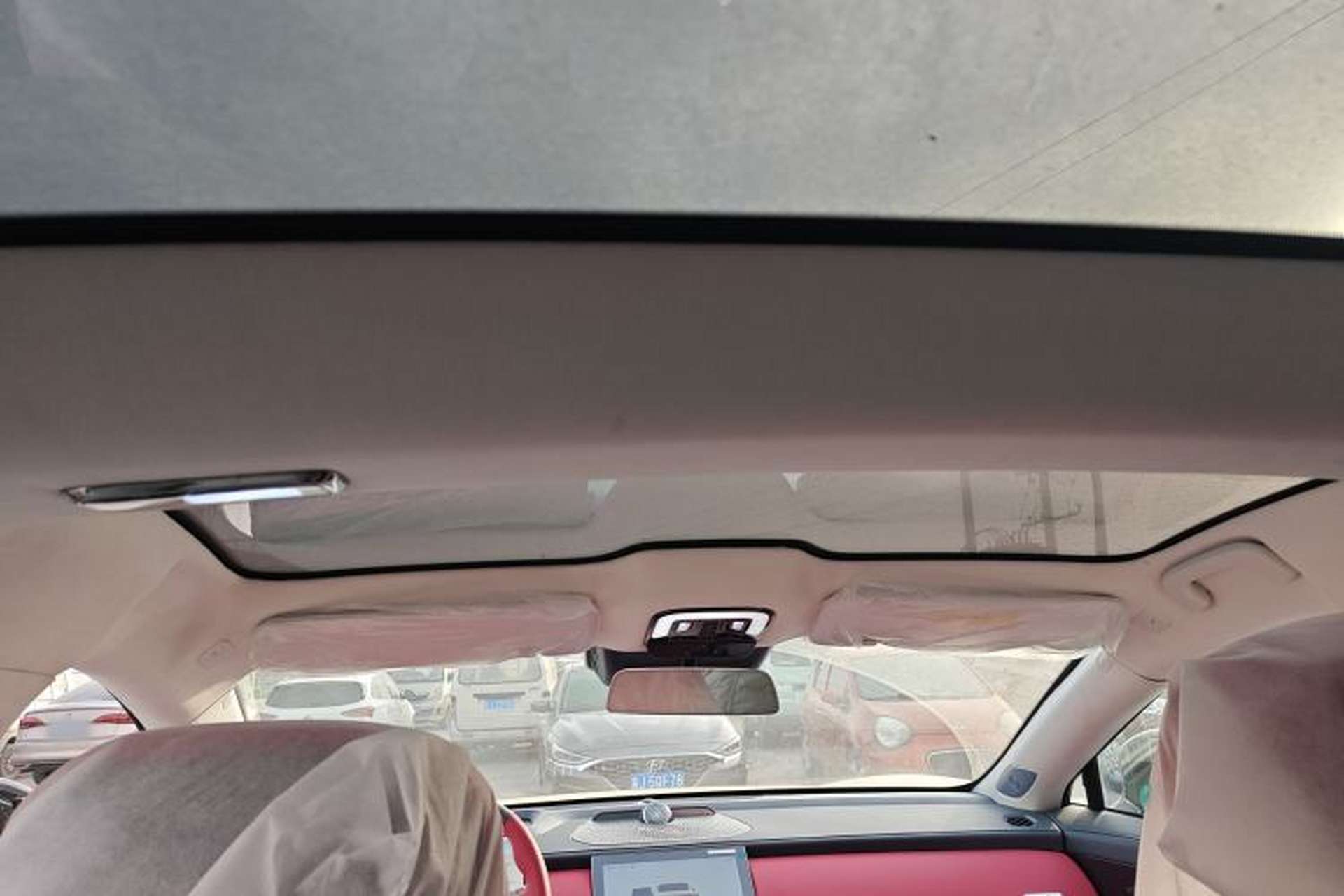 Used Yuanhang Y6 2024 720 km Rear-Drive Luxury Version Headliner