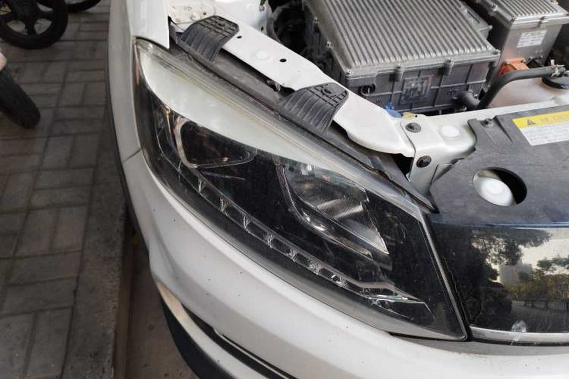 Used Yudo π1 2017 InterCity Smart Edition Right Front Headlight