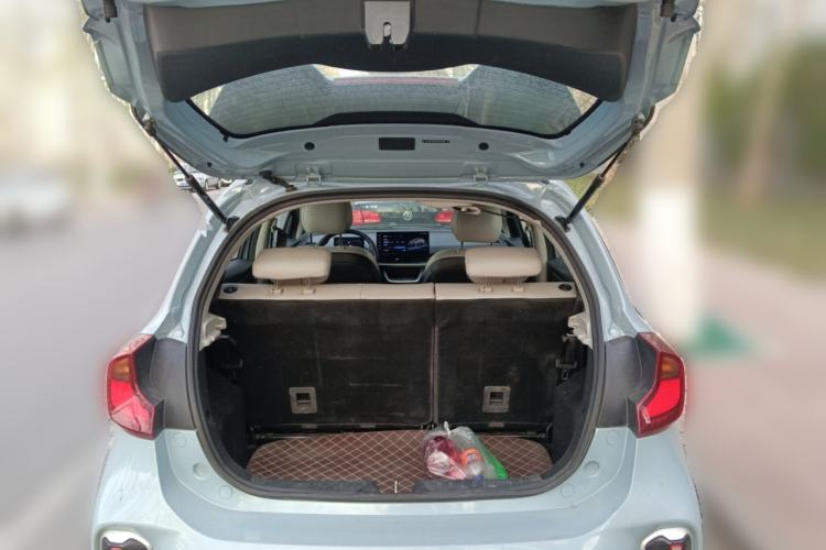 Used Yudo Yudo3 2023 415 km Active Version Trunk