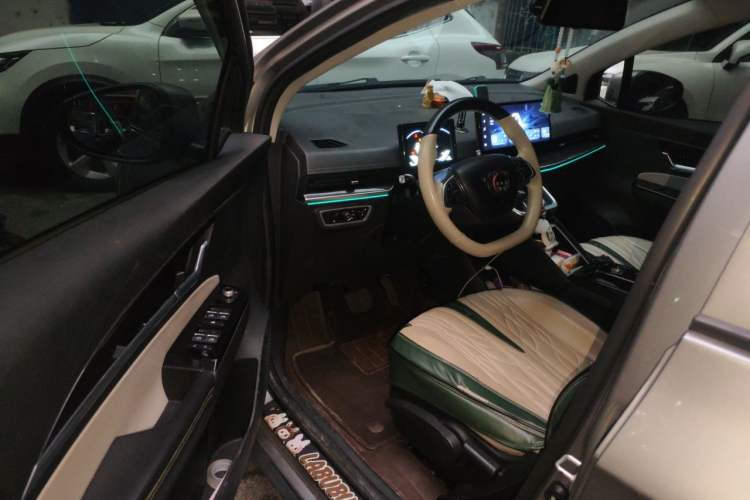 Used Yudo Yudo3 2023 415 km Active Version Driver Seat