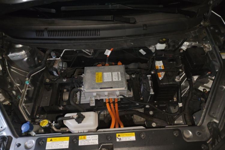 Used Yudo Yudo3 2023 415 km Active Version Engine Bay