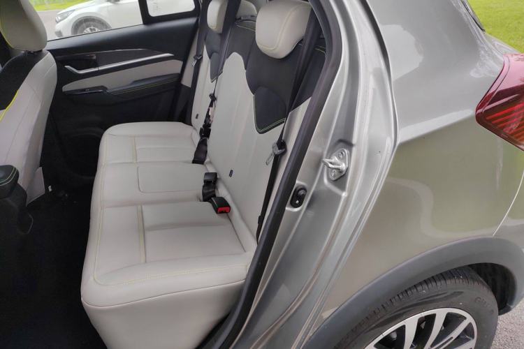 Used Yudo Yudo3 2023 415 km Active Version Left Rear Seat