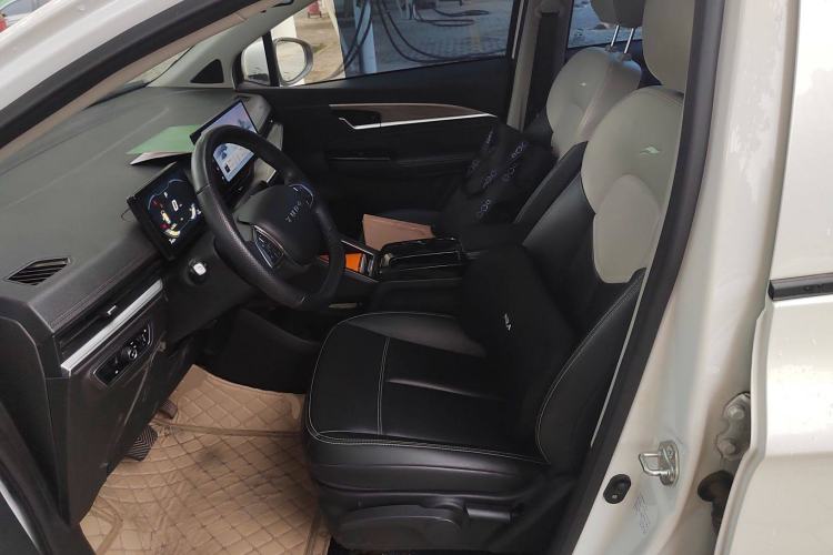 Used Yudo Yudo3 2023 320km Dynamic Version Left Front Seat