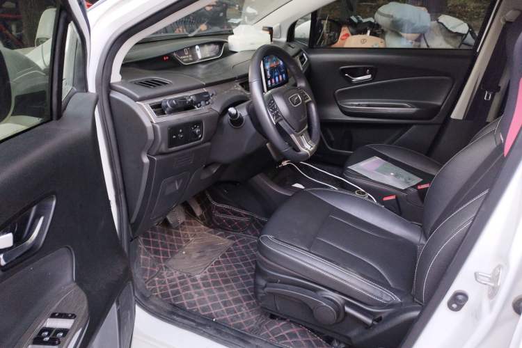 Used Yudo π1 2017 InterCity Smart Edition Driver Seat