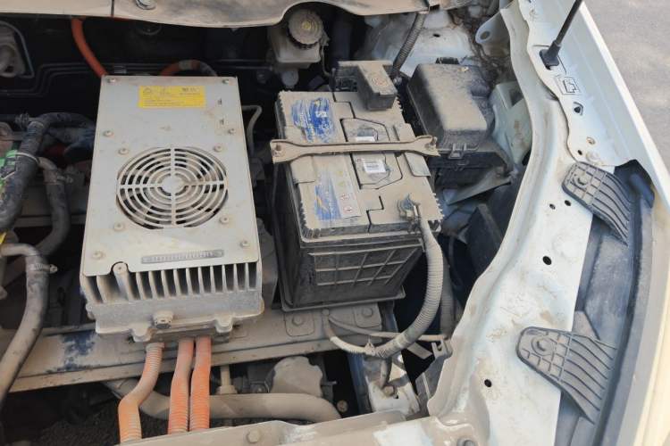 Used Yudo π1 2017 City Smart Edition Engine Bay Left