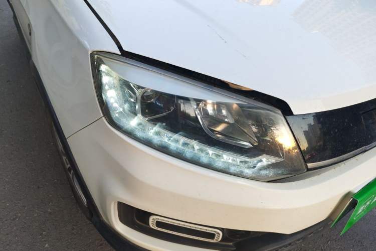 Used Yudo π1 2017 Cityscape Leisure Model Right Front Headlight