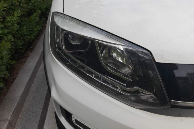 Used Yudo π1 2017 City Smart Edition Right Front Headlight