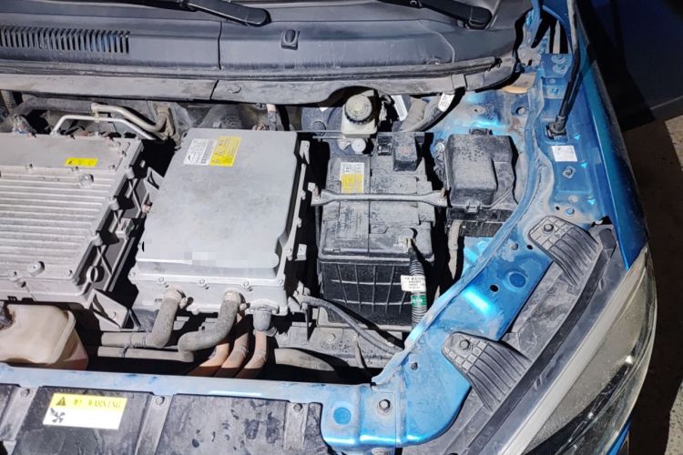 Used Yudo π1 2018 Pro Lepai Model Engine Bay Left