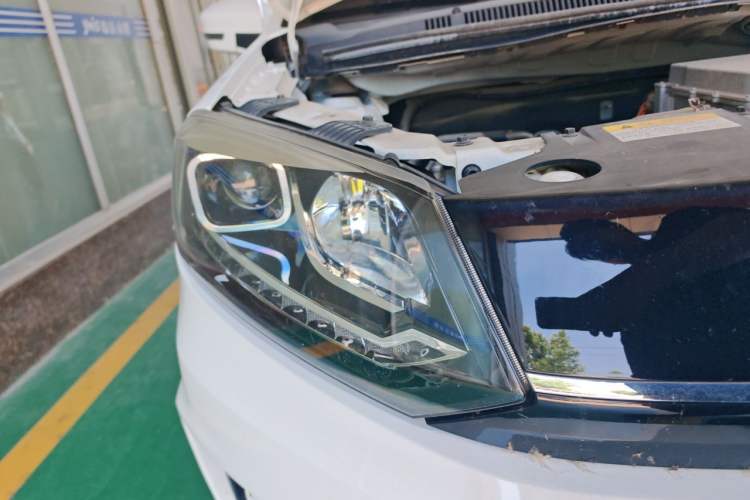 Used Yudo π1 2022 LITE Comfort Edition Right Front Headlight