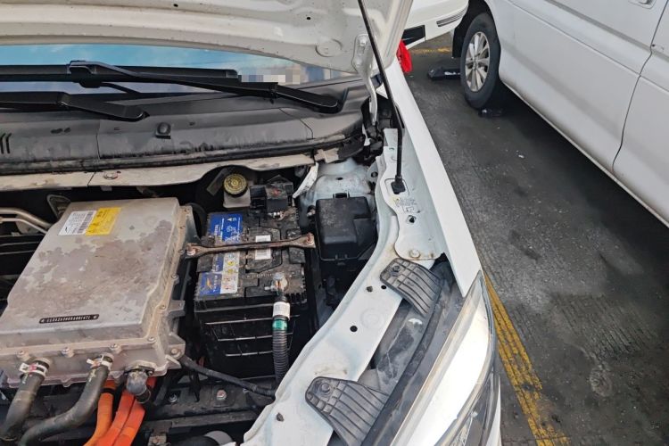 Used Yudo π1 2023 LITE Enjoyment Edition Engine Bay Left