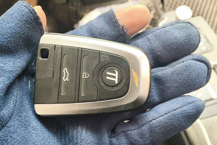 Used Yudo π3 2018 Elite Model Vehicle Key