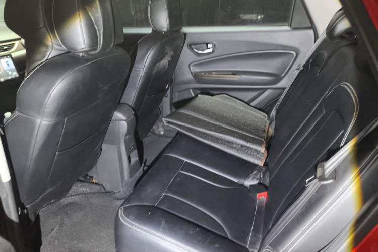 Used Yudo π3 2018 Elite Model Left Rear Seat