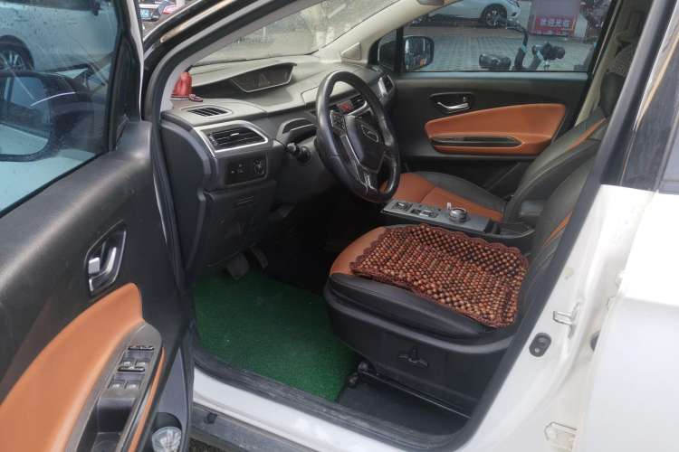 Used Yudo π3 2018 Deluxe Dual-Tone Edition Driver Seat