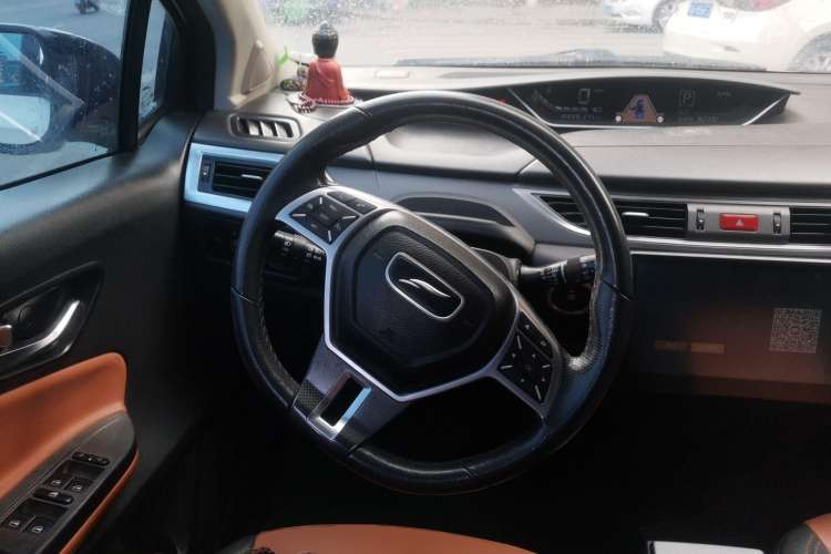 Used Yudo π3 2018 Deluxe Dual-Tone Edition Steering Wheel