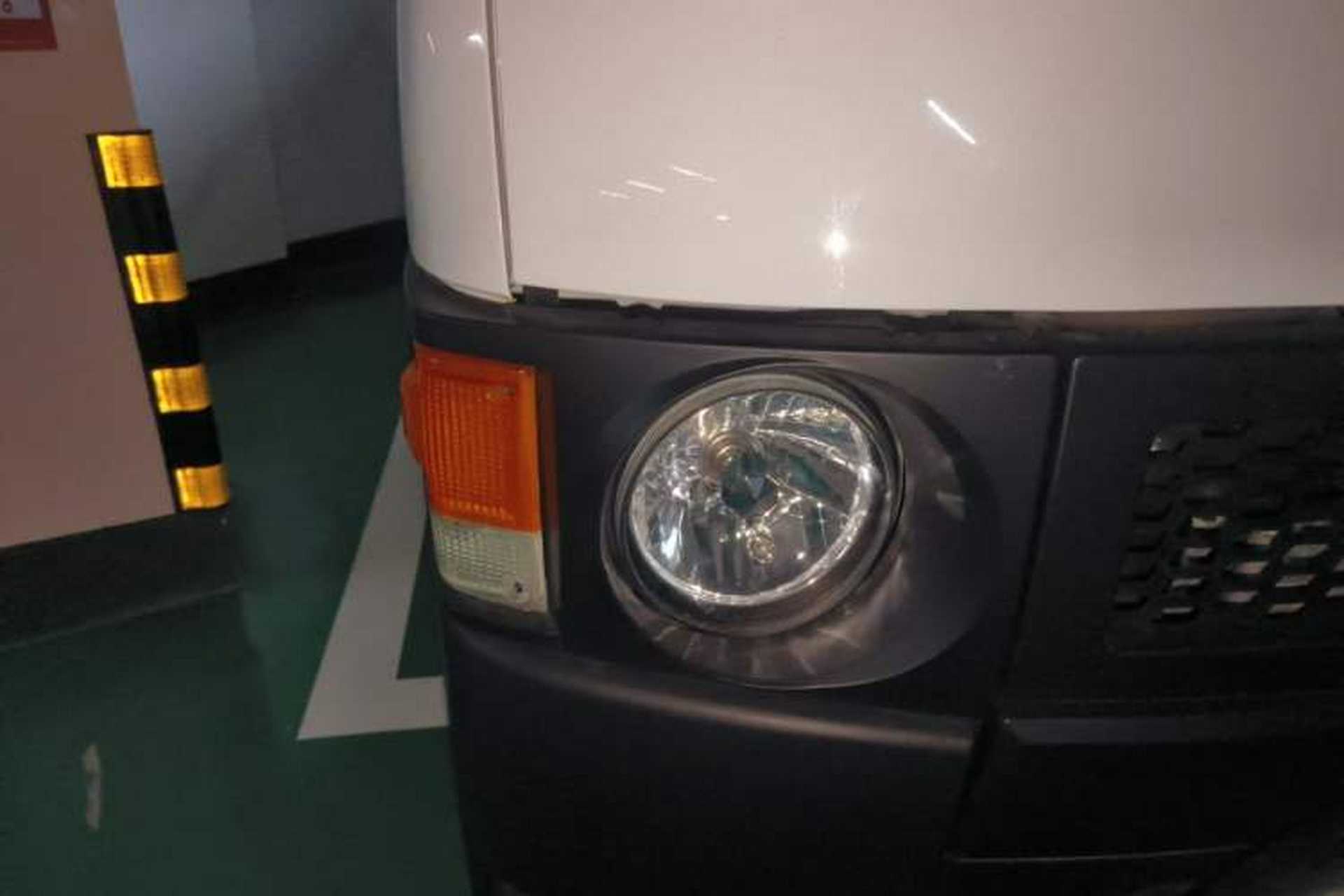 Used Yuejie Camaster 7 Series  Right Front Headlight