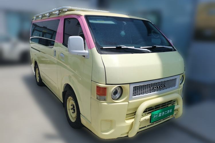 Used Yuejie Camaster 7 Series 2022 2.4L Camping Vehicle 4K22D4M Front Right 45 Deg