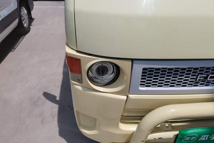 Used Yuejie Camaster 7 Series 2022 2.4L Camping Vehicle 4K22D4M Right Front Headlight