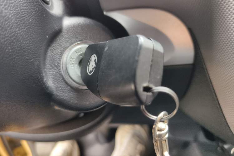 Used Yuejie Camaster 7 Series 2022 2.4L Camping Vehicle 4K22D4M Vehicle Key