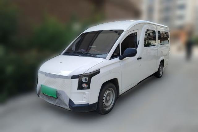 Used Yufeng Gold Warehouse 2025 Model Bus Version with Slow Charger