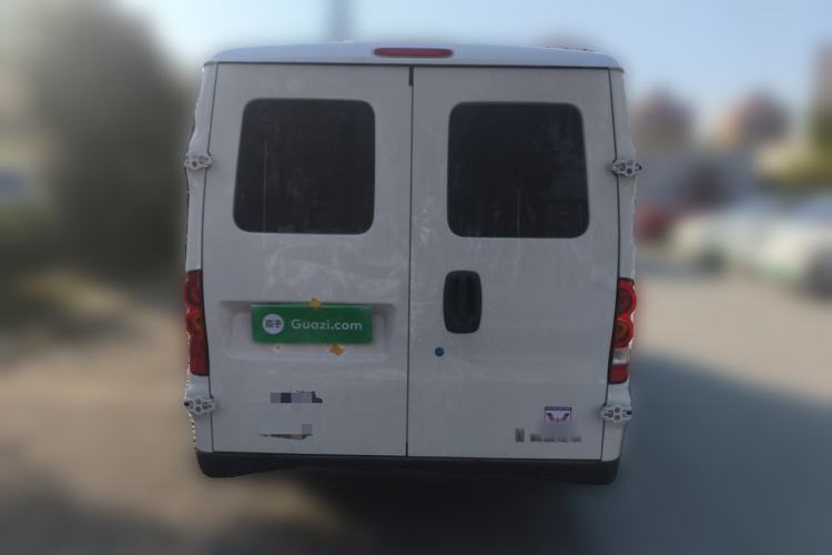 Used Yufeng Gold Warehouse 2025 Model Value Edition, 42.3 kWh Exterior 4