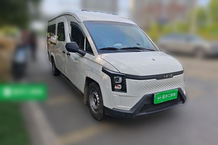 Used Yufeng Gold Warehouse 2025 Model Refreshed Version, First-Class Cabin Front Right 45 Deg