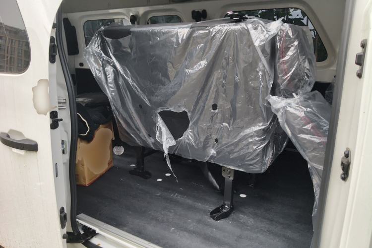 Used Yufeng Gold Warehouse 2025 Model Value Edition, 42.3 kWh Left Rear Seat