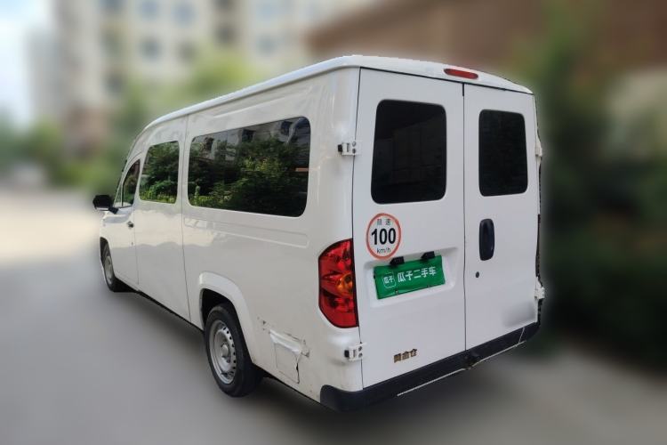 Used Yufeng Gold Warehouse 2025 Model Bus Version with Slow Charger Rear Left 45 Deg